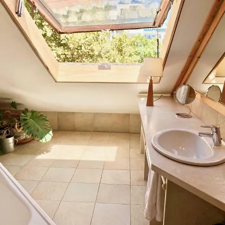 Penthouse With A View In The Centre Lisboa